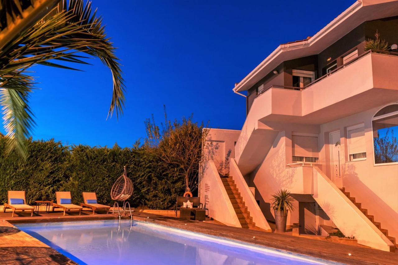 Kapahi Seaview Hotel Apartments Potos Exterior photo